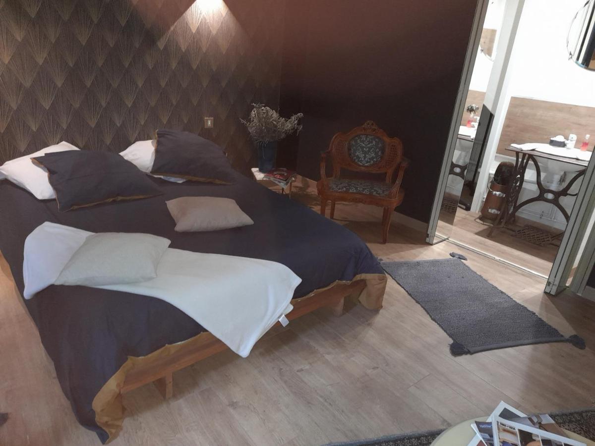 Chambre Du Jura Saint-Germain-lès-Arlay Exteriör bild